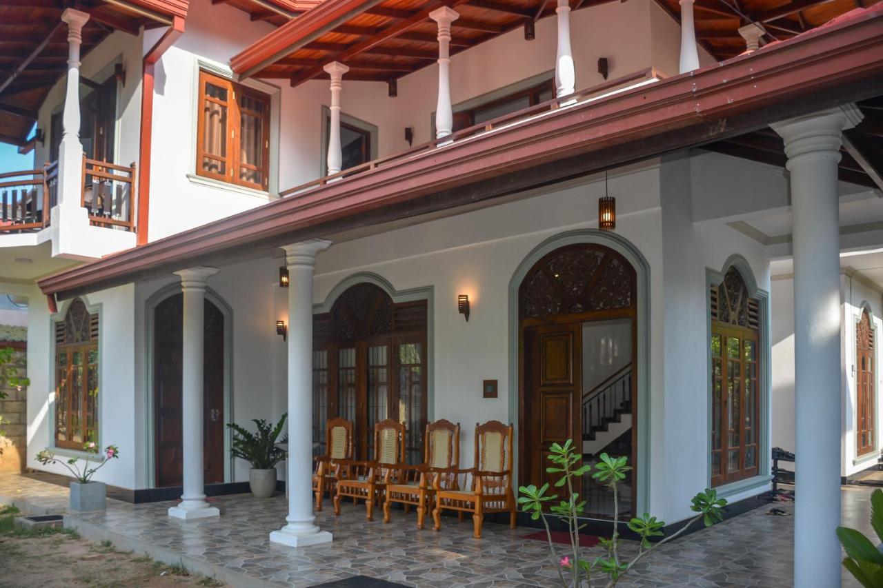 Janu Homestay Tangalle Εξωτερικό φωτογραφία