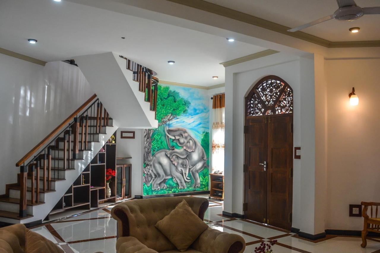 Janu Homestay Tangalle Εξωτερικό φωτογραφία