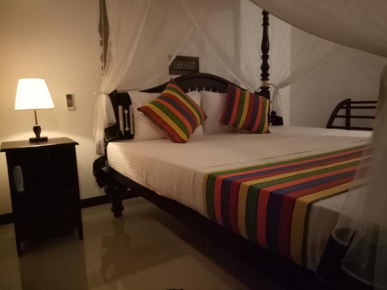 Janu Homestay Tangalle Εξωτερικό φωτογραφία